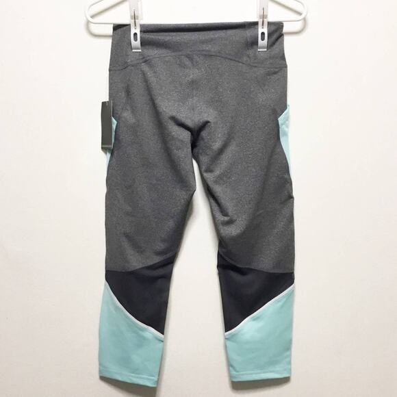New! Z by Zella Teal Gray Crop Leggings - Picture 6 of 7
